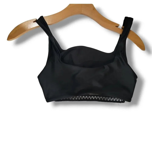 Women’s Black Pullover Bikini Swim Top with Removable Cups - Small - Picture 2 of 8